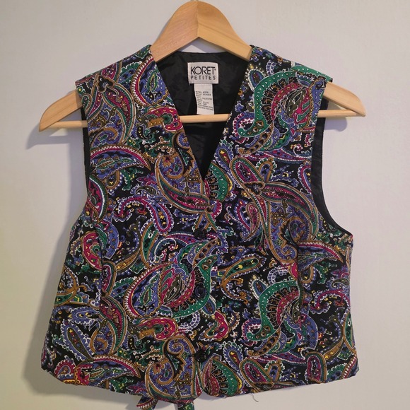 Koret Petites Jackets & Blazers - Koret Petites Paisley Print Sleeveless Button Front Vest Size 4P